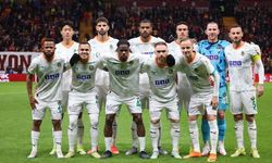 Akdeniz Derbisinde Kritik 90 Dakika: Antalyaspor İle Alanyaspor Kader Maçına Çıkıyor