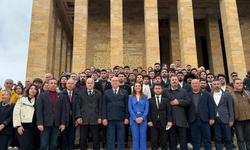 Zafer Partisi Alanya İlçe Teşkilatından Ankara'ya Zafer Yürüyüşü: İlk Durak Anıtkabir
