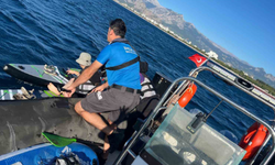 Rüzgarın Sürüklediği 38 SUP Sporcusunu Deniz Polisi Kurtardı