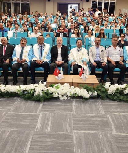 ALKÜ'nün 11. Yılında Akademik Başarılar Taçlandırıldı