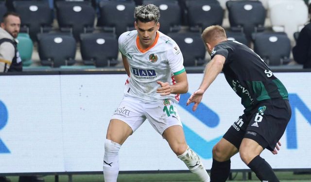 Corendon Alanyaspor Deplasmandan Mağlup Ayrıldı