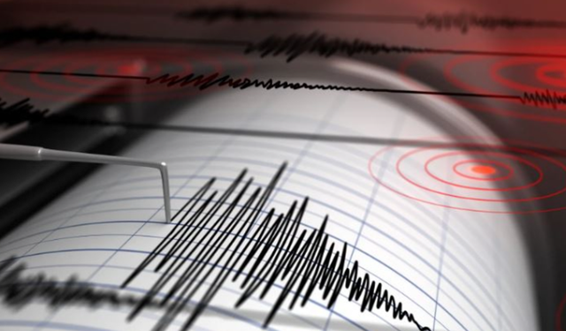 AFAD Duyurdu: Akdeniz’de 10 Dakika Arayla 2 Deprem Meydana Geldi