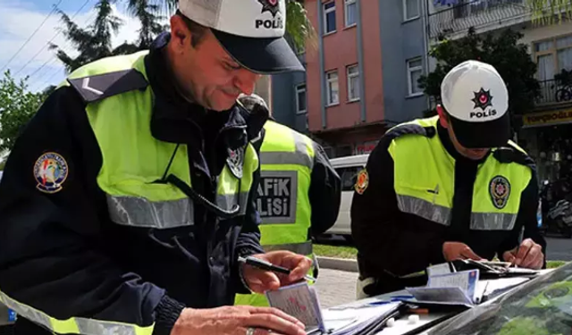Yeni Trafik Kanunu Teklifiyle Yol Kesmek Ciddi Bedel Getirecek