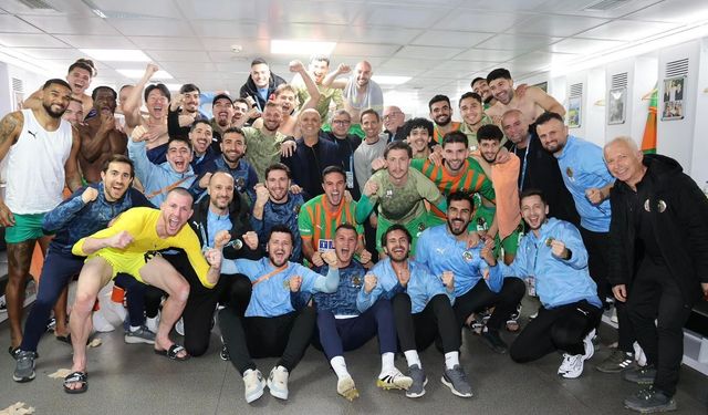 Alanyaspor'un Keyfi 5 Köşe!