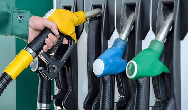 Akaryakıt Fiyatlarında Rekor Zam: Motorin 86 TL'yi Aştı