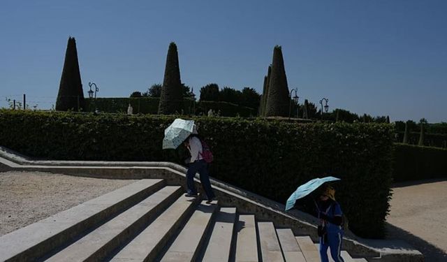 Fransa Kavruluyor: 40 Dereceyi Aşan Sıcaklarda 3 Kişi Hayatını Kaybetti