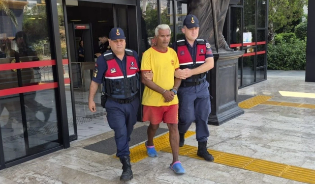 Alanya'da 8 Yıl 4 Ay Hapis Cezası Bulunan Hükümlü Jandarma Denetiminde Yakalandı