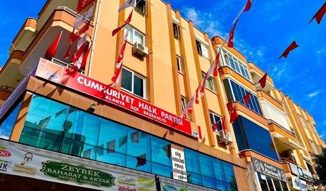 CHP'de Alanya Teşkilatını Sarsan Disiplin Kararı
