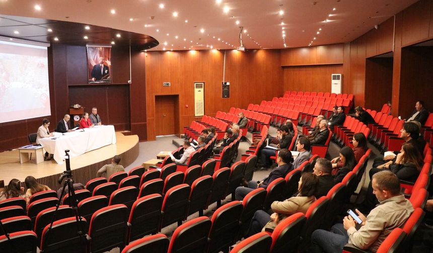 Gazipaşa Belediyesi Mart Ayı Meclisi Başkan Yılmaz'ın Katılımıyla Gerçekleştirildi