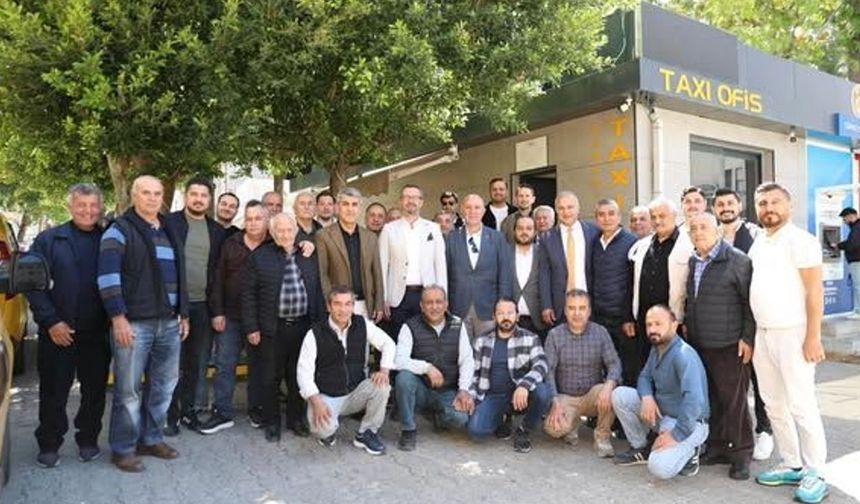 Özdeniz Taksi'den Yeni Durak Kulübesi İçin Teşekkür Kahvaltısı