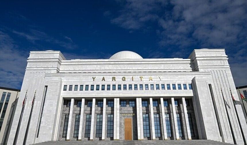 Yargıtay'dan Nafaka Kararı: 'Yoksulluk Şartı Aranmalı'