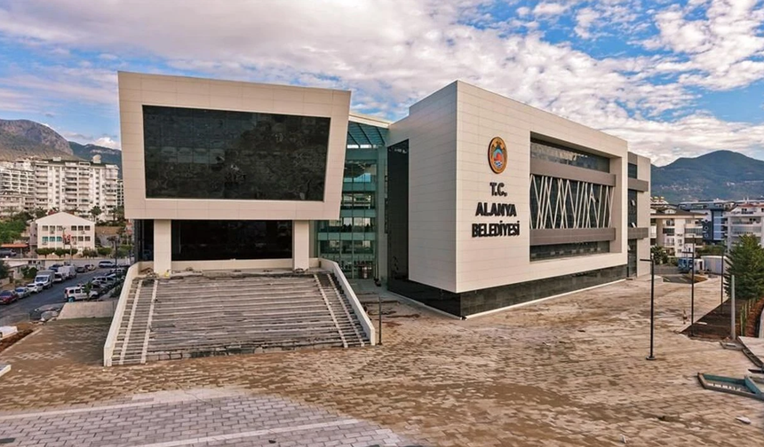 Alanya Belediyesi Çakallar Mahallesi'ndeki İki Arsayı Satışa Çıkarıyor
