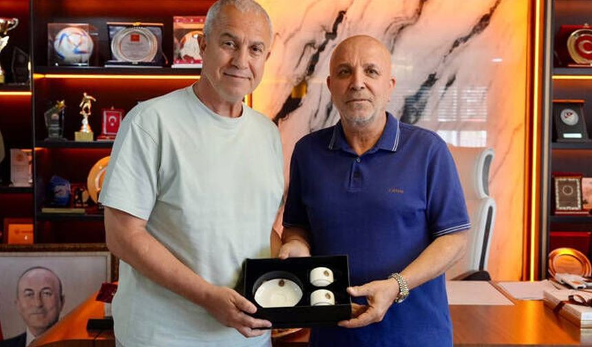 Başkan Özçelik'ten Alanyaspor Başkanı Hasan Çavuşoğlu'na Ziyaret