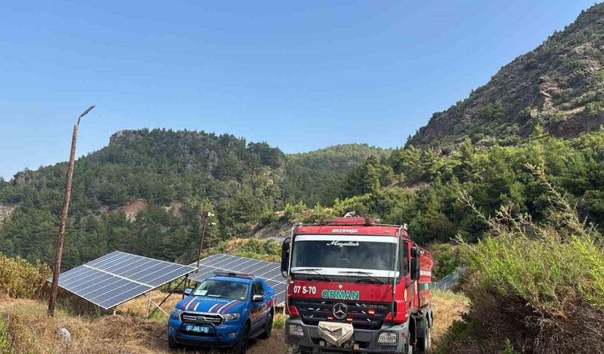 Gazipaşa'da Çıkan Örtü Yangını Büyümeden Söndürüldü